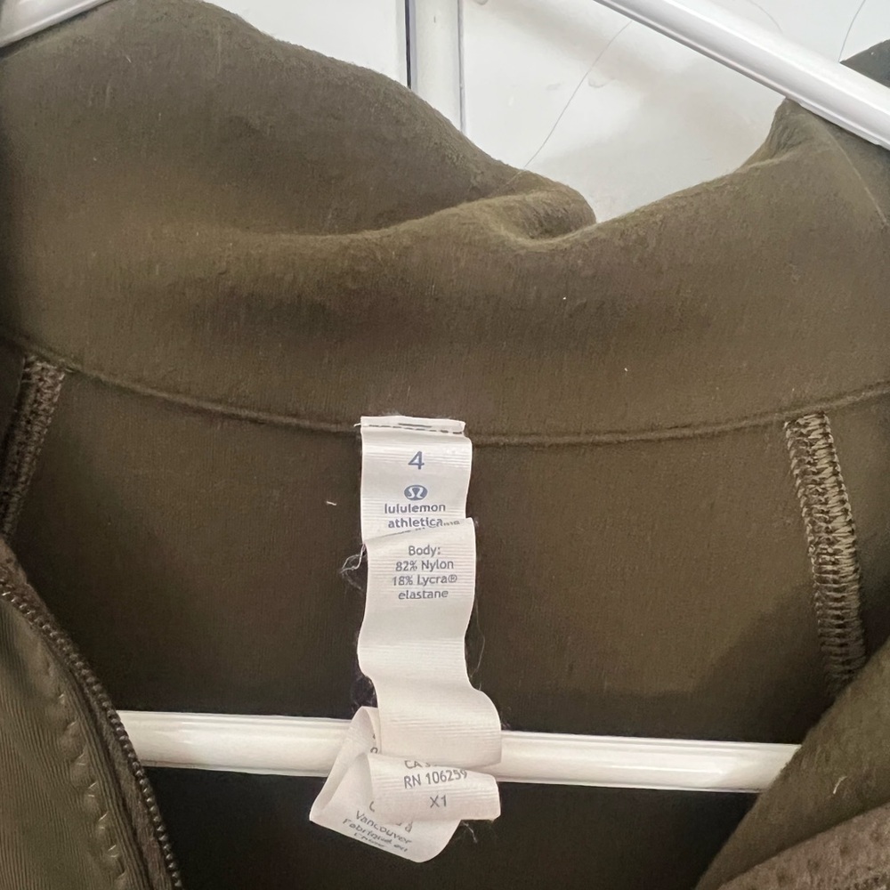 Lululemon half zip pullover - Picture 3 of 5
